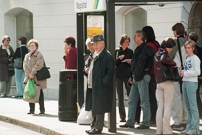 Integrirani javni potniški promet naj bi v Sloveniji zaživel leta 2014
