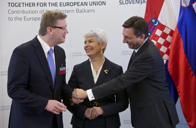 Füle pozval Evropski parlament k podpori vstopa Hrvaške v EU