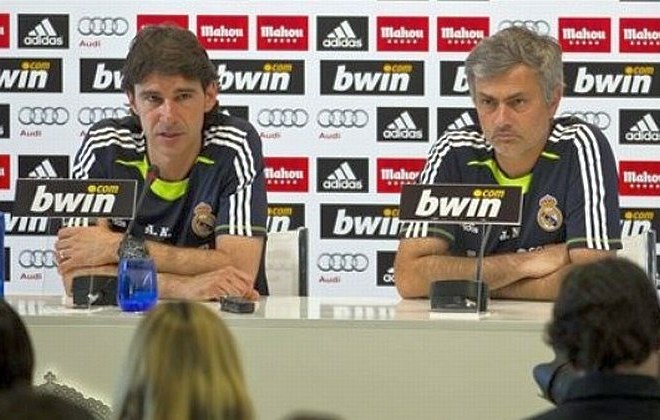 Jose Mourinho se ni udeležil tiskovne konference pred jutrišnjim "el clasicom". Novinarjem je odgovarjal njegov pomočnik...
