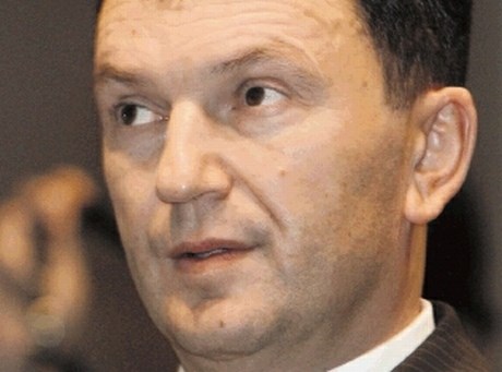 Nadzorniki Telekoma Slovenije, ki jim predseduje Tomaž Berginc (na fotografiji), tudi na včerajšnji seji niso obravnavali...