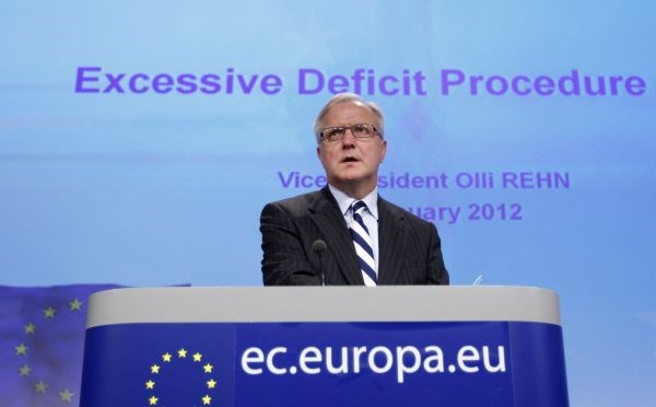Ugledni evropski inštituti območju evra družno napovedujejo recesijo
