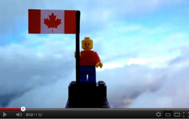 Kanada se je pridružila tekmi za osvajanje vesolja: Izstrelili so Lego figurico