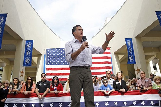 Nekdanji guverner Massachusettsa Mitt Romney dan pred strankarskimi volitvami za izbiro republikanskega predsedniškega...