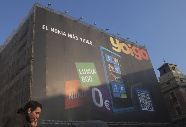 Nokia ostaja vodilna, tesno sledi Samsung, Apple že tretji