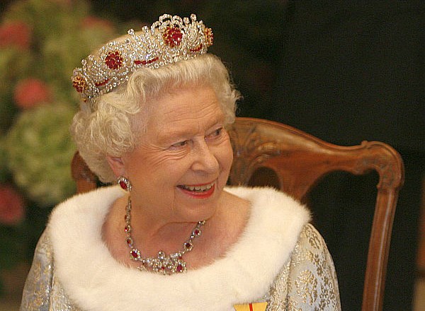 Kraljica Elizabeta II. vlada Veliki Britaniji že 60 let.