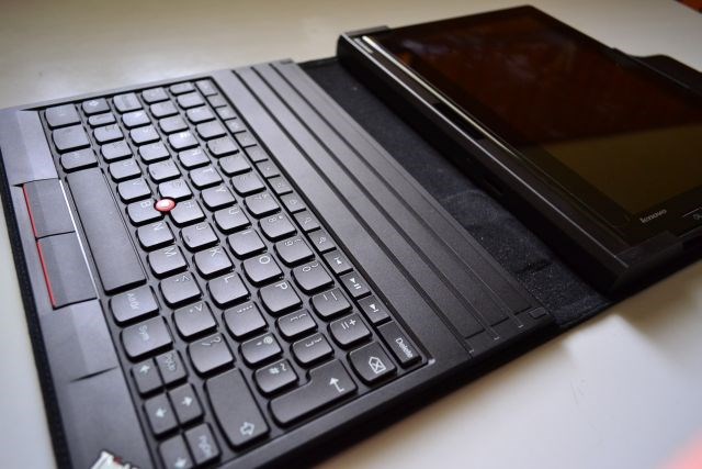 Lenovo ThinkPad Tablet: Neprivlačni poslovnež