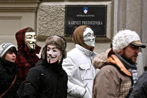 Protest proti Acti 4. februarja v Ljubljani.