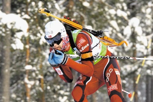 Norveški biatlonec Ole Einar Bjoerndalen je dosegel 94. zmago za svetovni pokal.