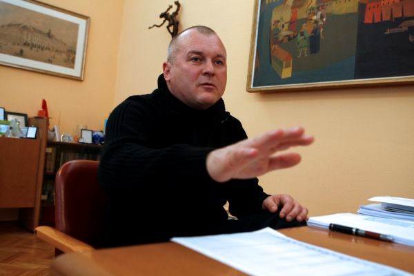 Mariborskega župana Franca Kanglerja je odločitev vlade, da ne bo več sofinancirala zimske univerzijade, presenetila, glede...