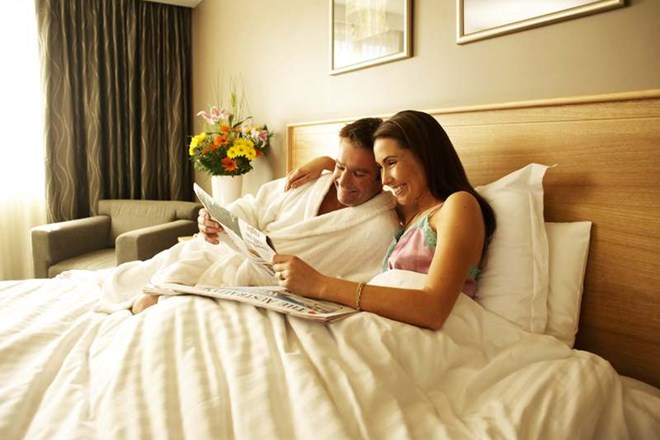 Bolje, da partnerja spita v skupni ali ločenih posteljah?