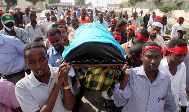 Pred nekaj meseci je življenje izgubil tudi somalijski novinar.