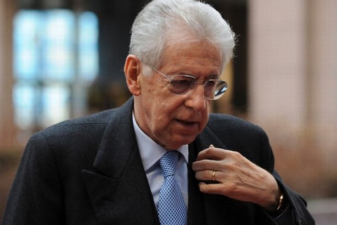 Italijanski premier Mario Monti, nekdanji evropski komisar in profesor ekonomije, je v letu 2011 zaslužil 1,01 milijona...