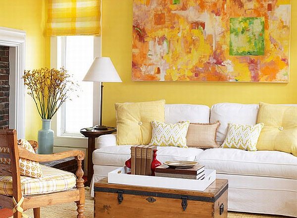 Pobarvajte dnevno sobo v toplo, sončno rumeno barvo