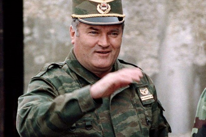 Ratko Mladić je po mnenju vprašanih kriv za zločine, za katere je obtožen.