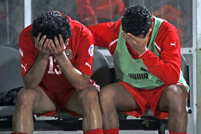 Nogometaši Bahrajna so na dvomljiv način prišli do zmage z 10:0, a so na koncu vseeno ostali brez napredovanja.