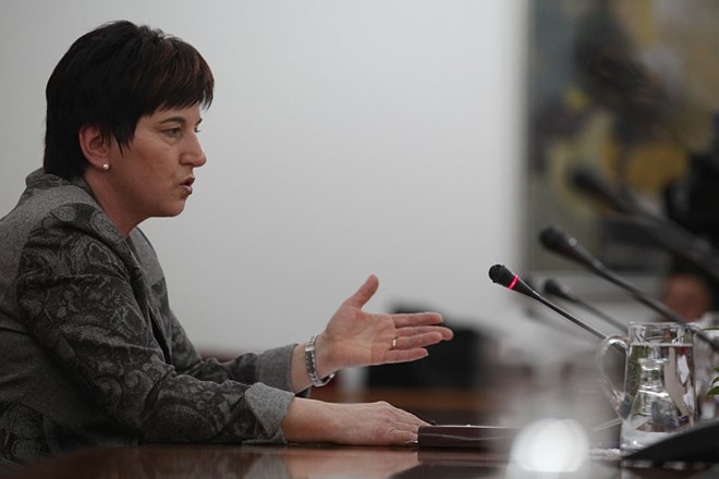 Tudi predsednica NSi Ljudmila Novak ni pozabila na strankarske kolege ob  nastopu ministrske funkcije.