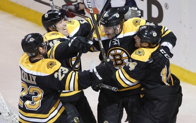 Branilci Stanleyjevega pokala Boston Bruins so sinoči izgubili drugo tekmo prvega kroga končnice prvenstva severnoameriške...