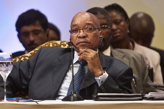 Jacob Zuma je poligamist.