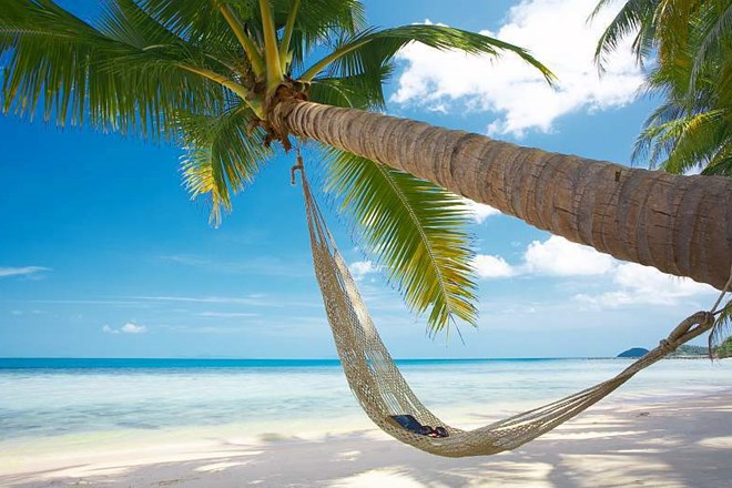 Na spletu si poiščite najcenejše počitnice!