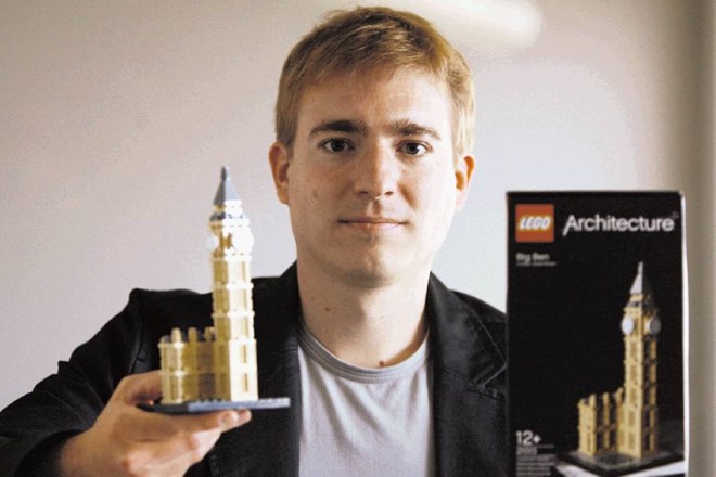 Prvega Slovenca med Legovimi arhitekti Roka Žgalina Kobeta je podjetje Lego navdušilo z njihovim pristopom  do zaposlenih, on...