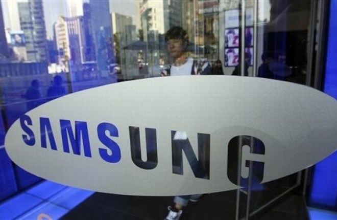 Samsung s 93,5 milijoni prodanih mobitelov po 14 letih vrgel Nokio s prestola