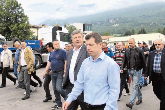 Največjega lastnika Primorje Holdinga Dušana Črnigoja so stavkajoči včeraj le dočakali. V podjetje je po sedmih mesecih...
