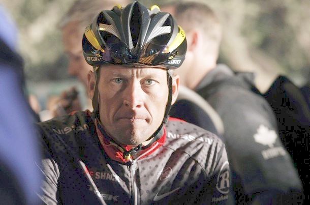 Lance Armstrong lahko ostane brez naslovov: Hočejo mu dokazati doping
