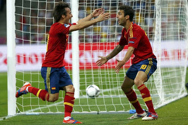 Španci so v finalu s 4:0 nadigrali Italijane.