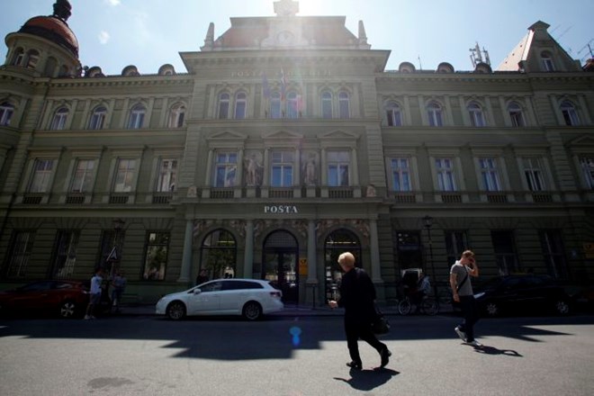 Računsko sodišče: Pošta Slovenije je pri prenosu brezplačnikov ravnala neučinkovito