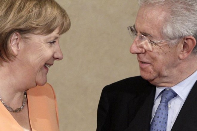 Nemška kanclerka Angela Merkel in italijanski premier Mario Monti.