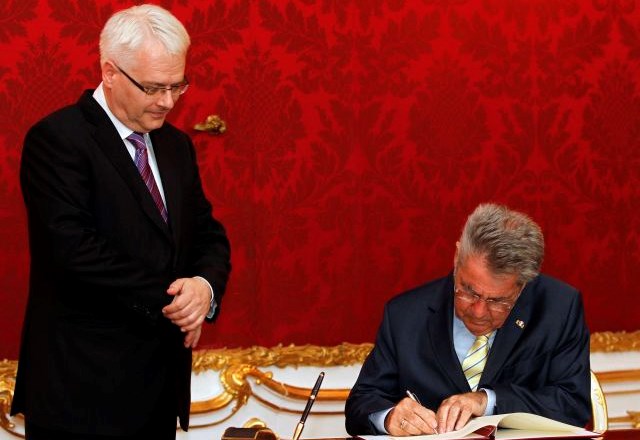 Avstrija ratificirala hrvaško pristopno pogodbo