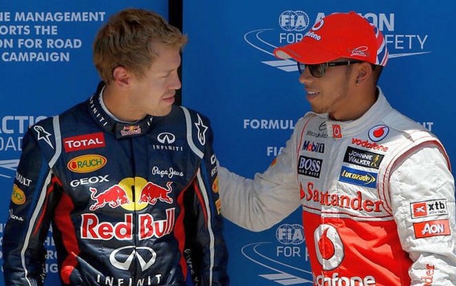 Sebastian Vettel ni bil navdušen nad potezo Lewisa Hamiltona, ki jo je označil za neumno.
