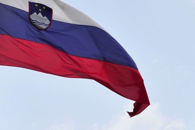 Slovenska zastava zaplapolala v olimpijski vasi