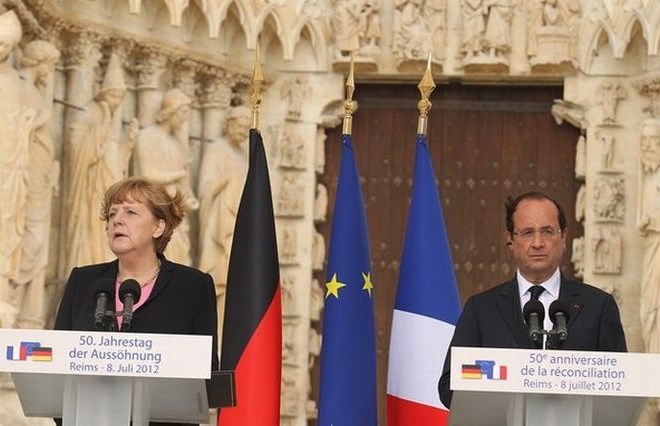 Nemška kanclerka Angela Merkel in francoski predsednik Francois Hollande