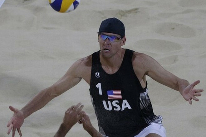 Jake Gibb je še drugič v življenju premagal raka, v teh dneh pa nastopa na olimpijskih igrah.