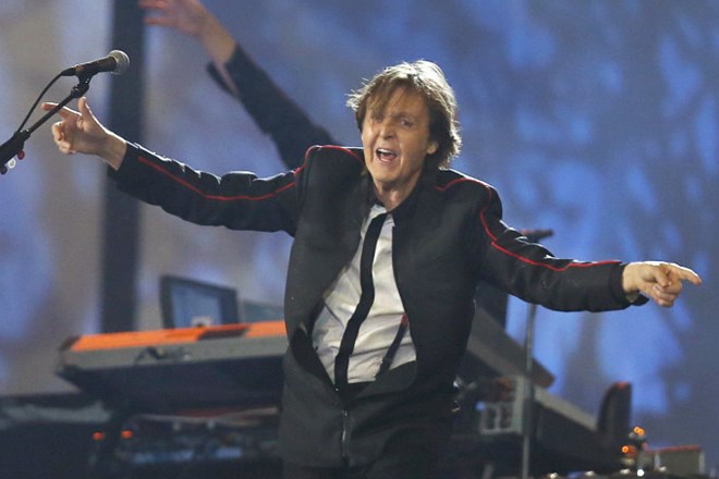 Paul McCartney je z nastopom zaključil otvoritveno slovesnost.