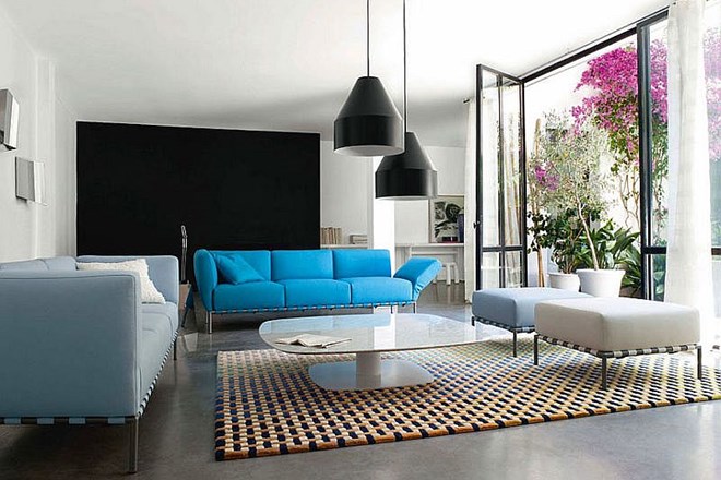 Kako izbrati lep in funkcionalen kavč za dnevno sobo?