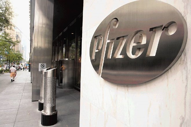 Sedež podjetja Pfizer, ki mora plačati 60 milijonov dolarjev zaradi podkupovanja zdravnikov.