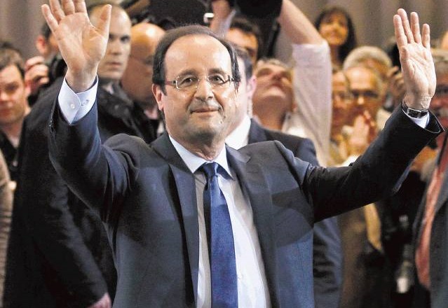 Se bo francoski predsednik François Holland z naskokom na bogataše ustrelil v koleno?