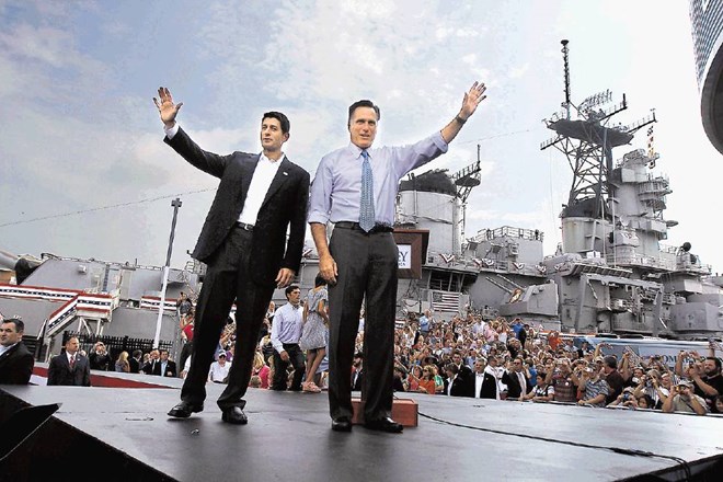 Republikanski predsedniški kandidat Mitt Romney je predstavil svojega podpredsedniškega kandidata Paula Ryana.
