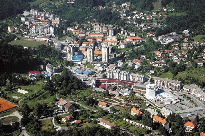 V Rudniku Trbovlje-Hrastnik (RTH), kjer bodo letos za zapiranje rudnika prejeli polovico manj ali komaj sedem milijonov evrov...