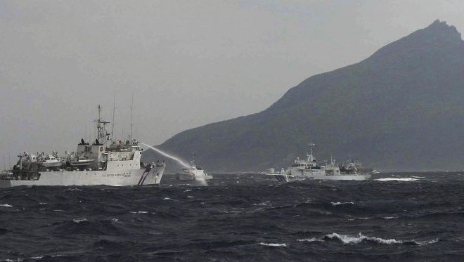 Po poročanju tujih tiskovnih agencij so tajvanske ladje proti ladjam japonske obalne straže uporabile vodne topove, na kar so...