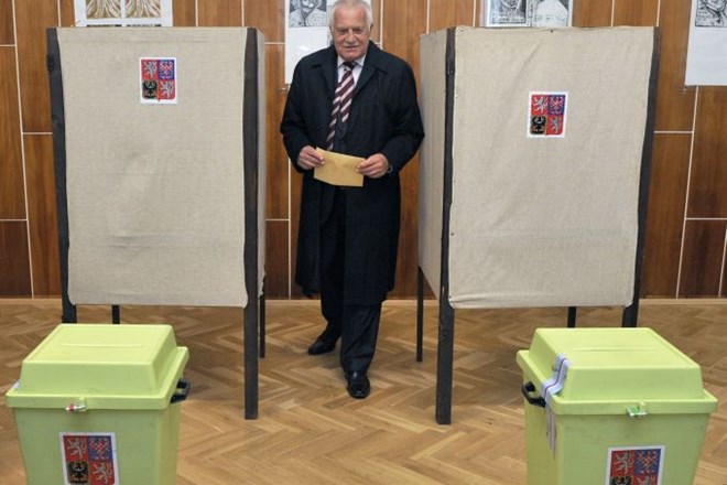 Glasoval je tudi češki predsednik Vaclav Klaus.