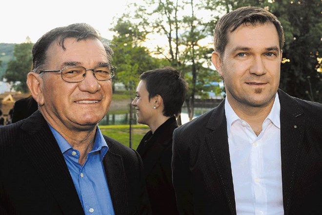 Aleksander Polovič (desno), ki je skupaj  s svojim očetom Francem  Polovičem (levo) prek podjetja AFP lastnik    Stillesa, je...