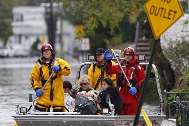V New Yorku preštevajo mrtve in ugotavljajo škodo. (Foto: Reuters)