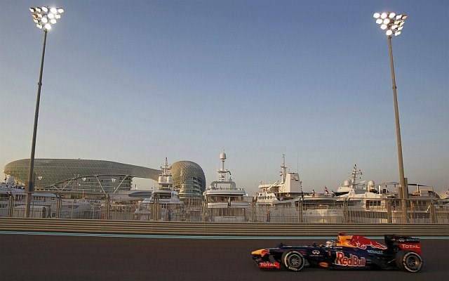 Sebastian Vettel je tudi v Abu Dabiju v odlični formi.