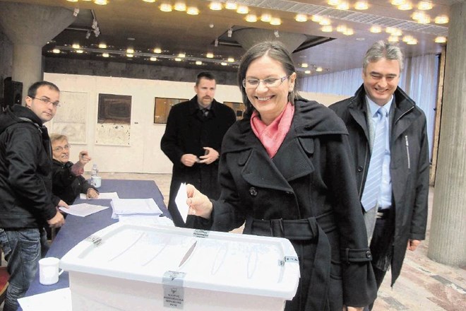 Andreja Valič Zver je med tremi kandidatkami za prvo damo Slovenije volila prva na predčasnih volitvah in izbrala…