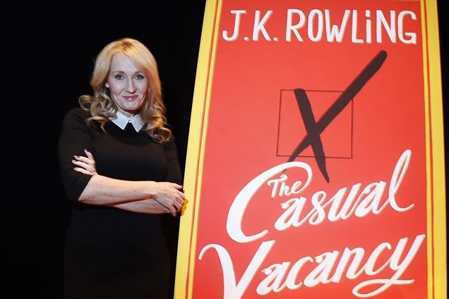 Od danes na knjižnih policah Nadomestne volitve J.K. Rowling