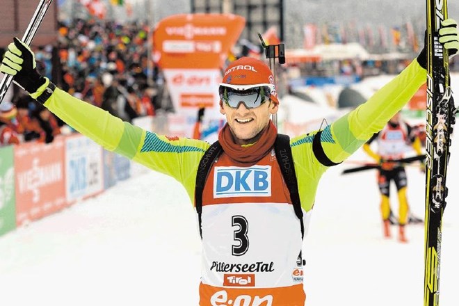 Biatlonec Jakov Fak si je priboril  prvo zmago v svetovnem pokalu, ki jo je označil kot uresničenje sanj. 