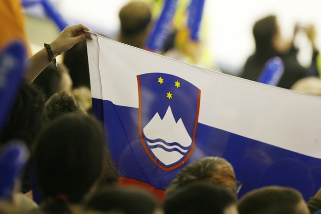 Slovenska zastava. (Foto: Bojan Velikonja)  